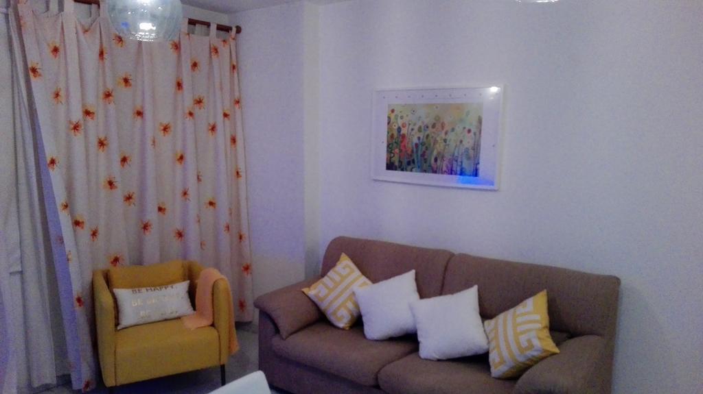 Montana Roja Apartment El Médano Екстериор снимка