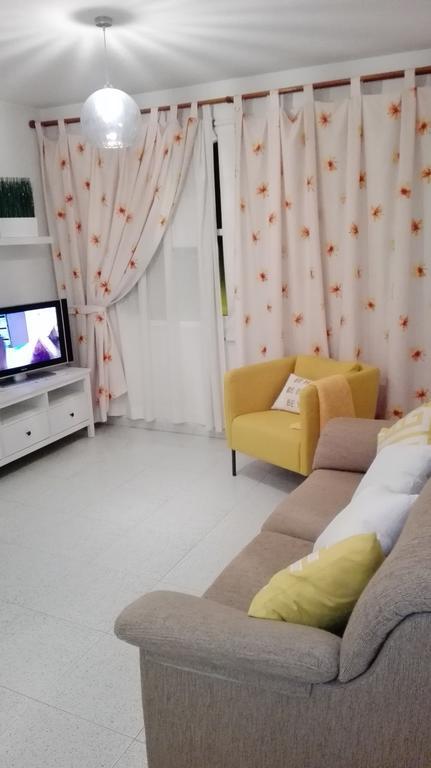 Montana Roja Apartment El Médano Екстериор снимка